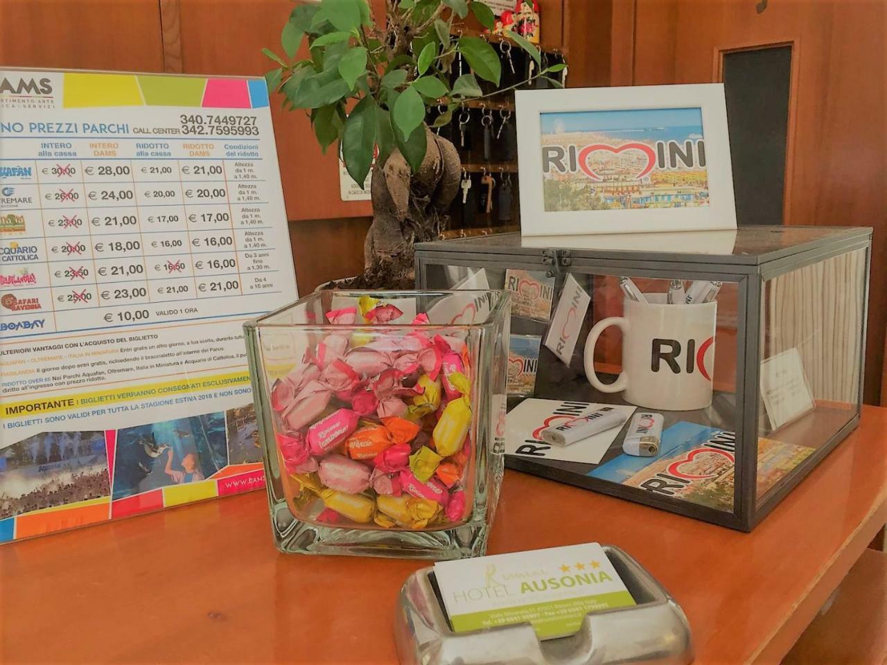Hotel Ausonia B&B Rimini Kültér fotó